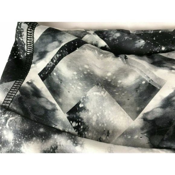 KOS USA Women's XS Athletic Running Yoga Capri - Picture 5 of 7